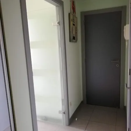 New Haven Apartment *